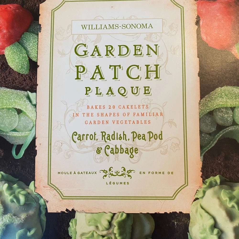 Williams Sonoma Garden Patch Cakelet Pan